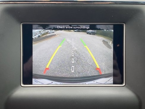 Used 2021 Jeep Grand Cherokee Laredo image 11