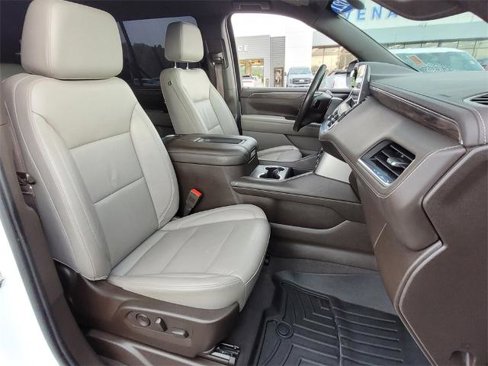 Used 2021 Chevrolet Tahoe Z71 image 4