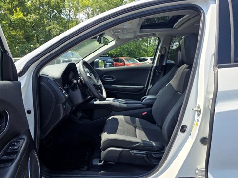 Used 2019 Honda HR-V EX image 15