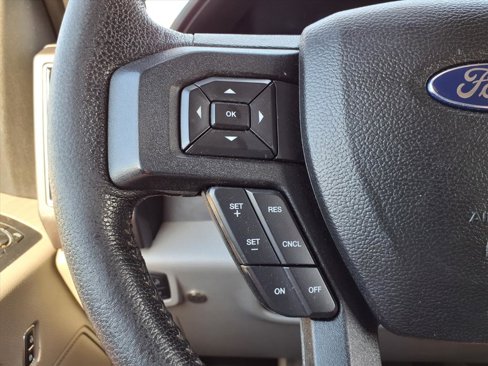 Used 2016 Ford F150 XLT w/ Equipment Group 302A Luxury image 23