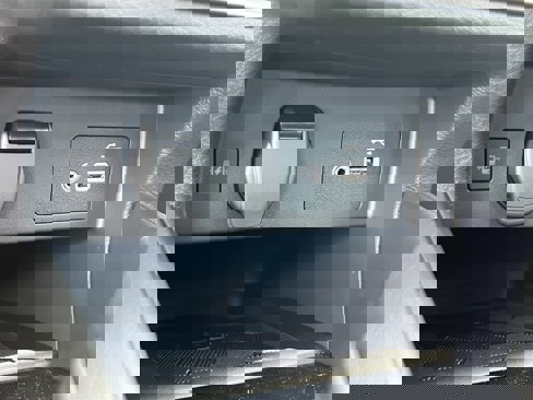 New 2025 Nissan Versa SV w/ Trunk Package image 12