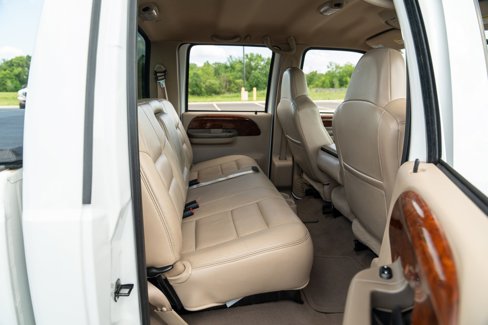 Used 2002 Ford F350 Lariat image 39