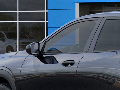 New 2026 Chevrolet Trax RS w/ Driver Confidence Package image 12
