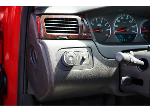 Used 2013 Chevrolet Impala LTZ image 15