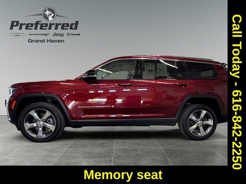 Used 2022 Jeep Grand Cherokee L Limited image 2
