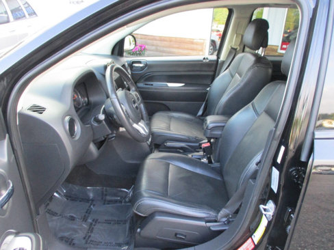 Used 2017 Jeep Compass High Altitude image 16