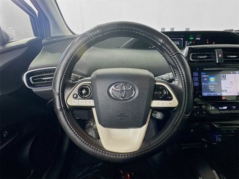 Used 2017 Toyota Prius Four Touring image 11
