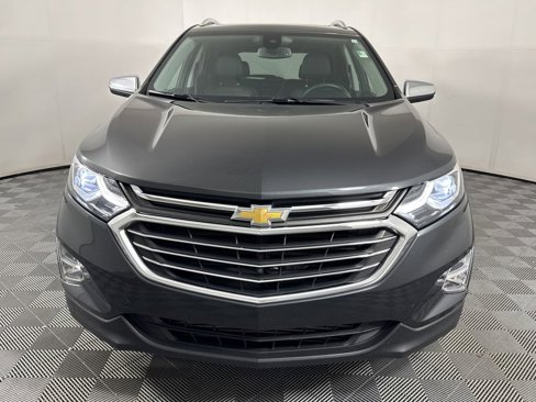 Used 2018 Chevrolet Equinox Premier image 2