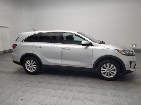 Used 2019 Kia Sorento L image 11