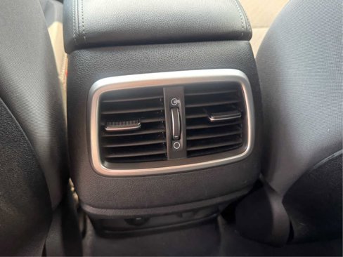 Used 2019 Kia Sorento LX image 27
