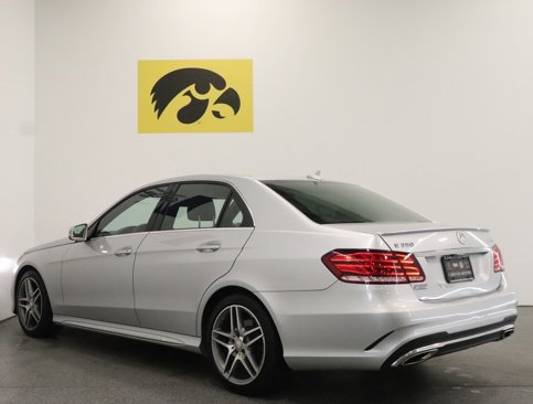 Certified 2016 Mercedes-Benz E 350 4MATIC Sedan image 9