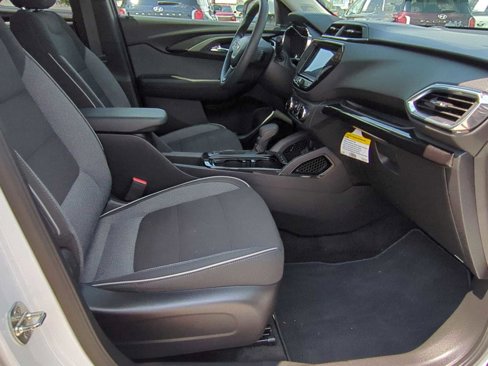 Used 2021 Chevrolet TrailBlazer LT w/ Convenience Package image 29