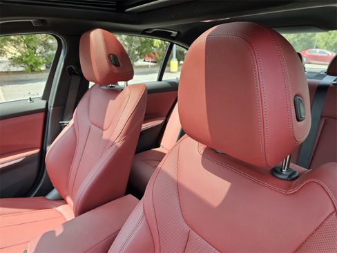 Certified 2025 BMW 330i xDrive Sedan image 16