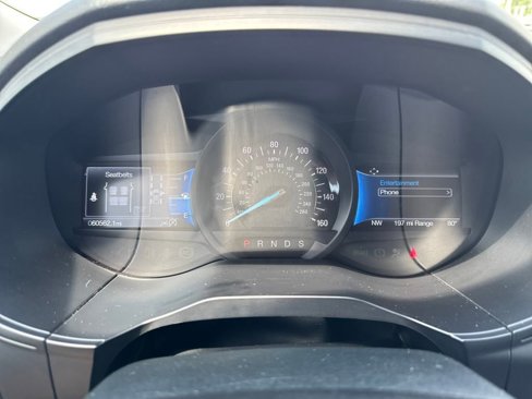 Used 2022 Ford Edge SEL image 15