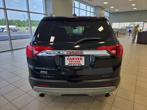 Used 2019 GMC Acadia SLT image 8