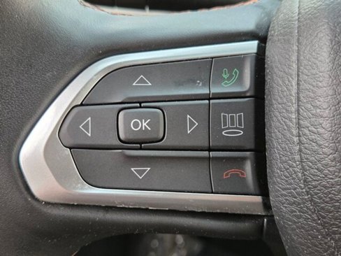 Used 2022 Jeep Compass Limited w/ Elite Group image 31
