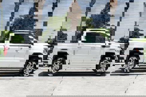 Used 2021 GMC Sierra 1500 Denali w/ Denali Premium Package image 9