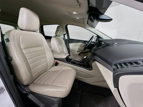 Used 2019 Ford Escape SEL image 30