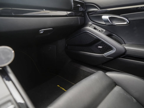 Used 2019 Porsche 911 Turbo S image 29