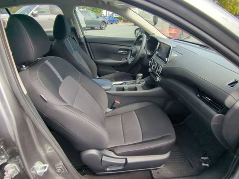 Used 2024 Nissan Sentra SV image 38