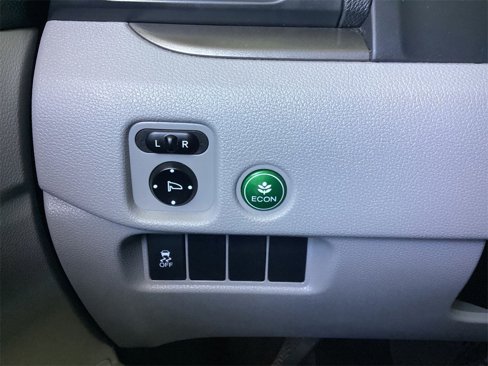 Used 2017 Honda Pilot EX image 17