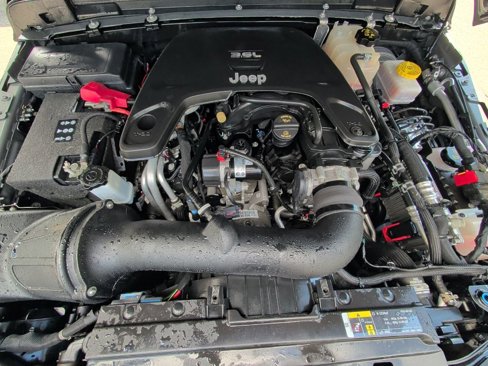 Certified 2020 Jeep Wrangler Unlimited Sahara image 10