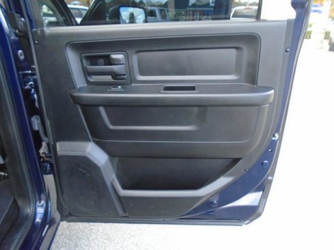 Used 2014 RAM 1500 Express image 31