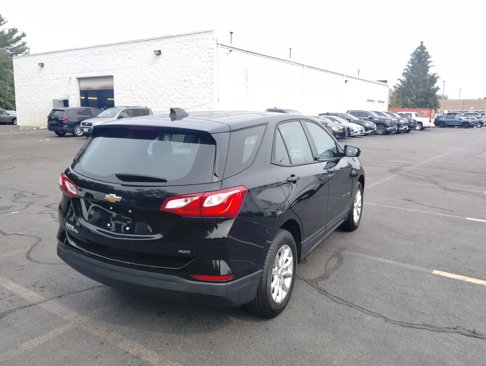 Used 2019 Chevrolet Equinox LS image 3