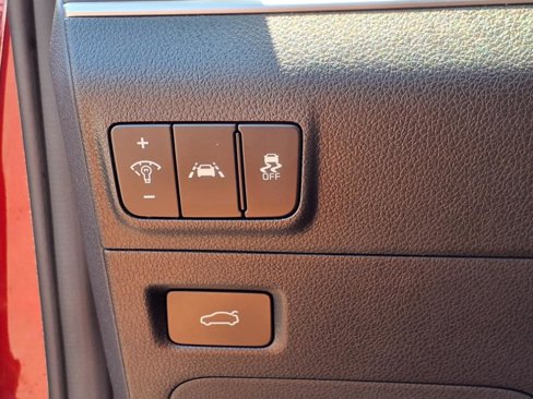 Used 2021 Kia K5 LXS image 25