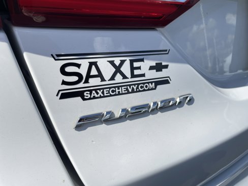 Used 2017 Ford Fusion SE w/ Equipment Group 201A image 27