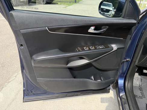 Used 2019 Kia Sorento FWD V6 image 19