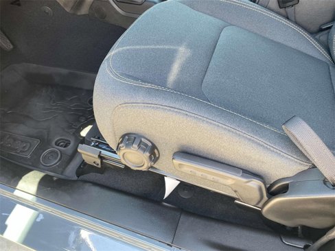 Used 2024 Jeep Wrangler Sport image 20
