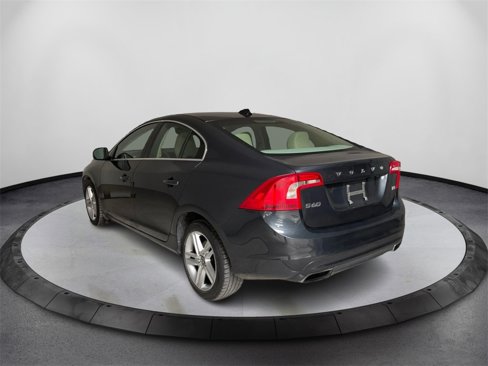 Used 2015 Volvo S60 T5 Premier image 7