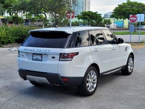 Used 2016 Land Rover Range Rover Sport HSE image 5