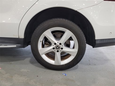 Used 2017 Mercedes-Benz GLE 350 image 31