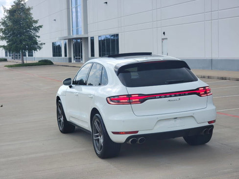 Used 2019 Porsche Macan S image 12