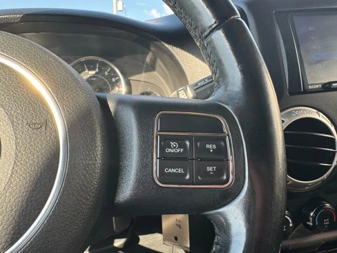 Used 2012 Jeep Wrangler Unlimited Sahara w/ Connectivity Group image 13