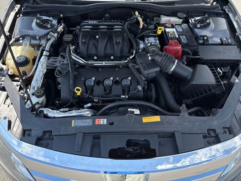 Used 2010 Ford Fusion SEL image 24