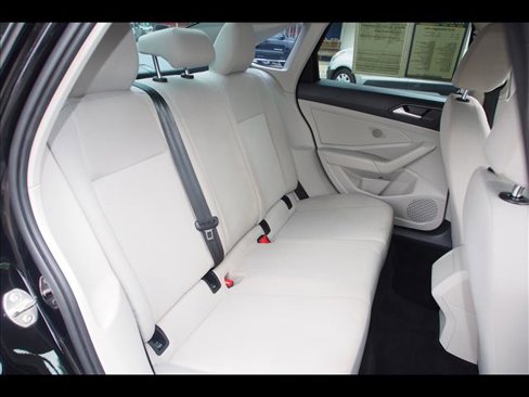Used 2019 Volkswagen Jetta S image 13