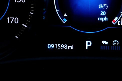 Used 2017 Jaguar XE Prestige image 20