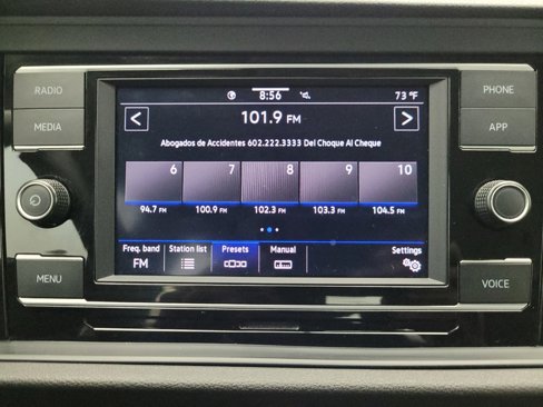 Used 2024 Volkswagen Jetta SE image 25