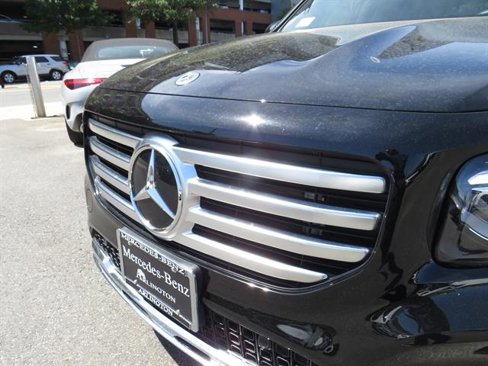 Certified 2024 Mercedes-Benz GLB 250 4MATIC image 26