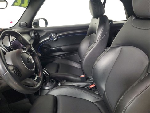 Used 2022 MINI Cooper S image 16