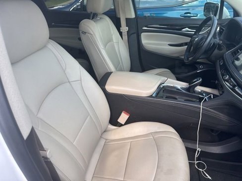Used 2021 Buick Enclave Essence w/ Sound and Sites Package image 24