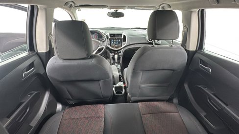 Used 2018 Chevrolet Sonic LT w/ Convenience Package image 17