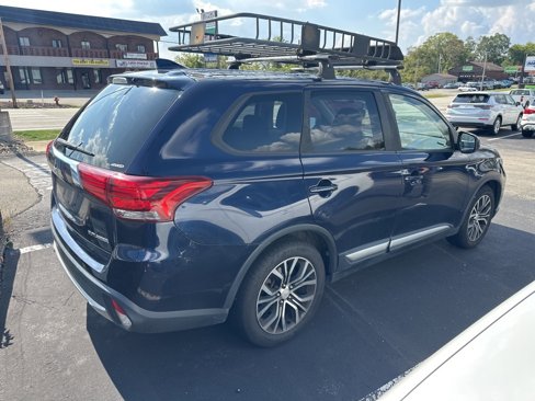 Used 2017 Mitsubishi Outlander ES image 5