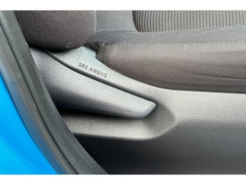 Used 2019 Toyota RAV4 LE image 21