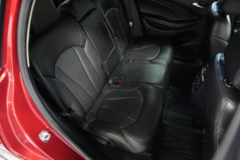 Used 2019 Buick Envision Essence image 15