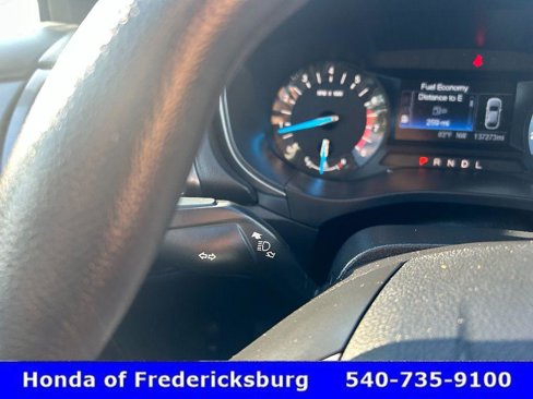 Used 2017 Ford Fusion SE image 21