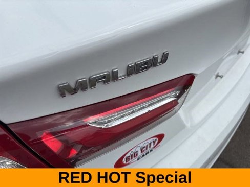 Used 2021 Chevrolet Malibu LT image 47